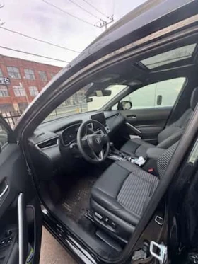 Toyota Corolla Cross * Hybrid XSE AWD* АВТОКРЕДИТ БЕЗ ПЪРВОНАЧАЛНА ВНОС, снимка 5