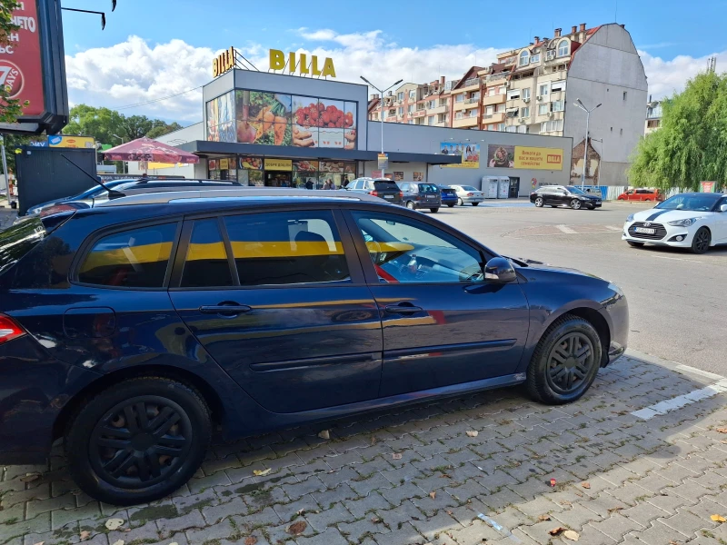 Renault Laguna Grandtour 1.5 DCI, снимка 5 - Автомобили и джипове - 49134054