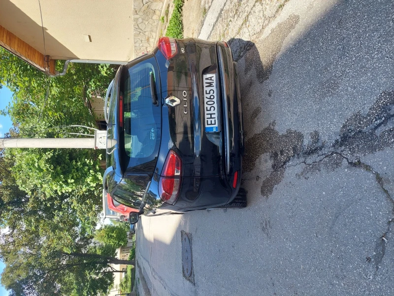 Renault Clio, снимка 6 - Автомобили и джипове - 48733370