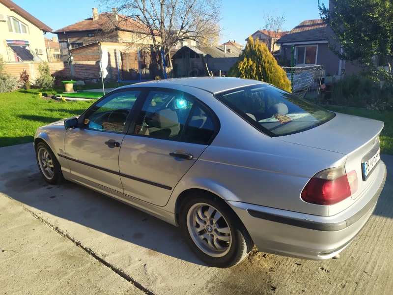 BMW 320 320d 136коня, снимка 4 - Автомобили и джипове - 48369866