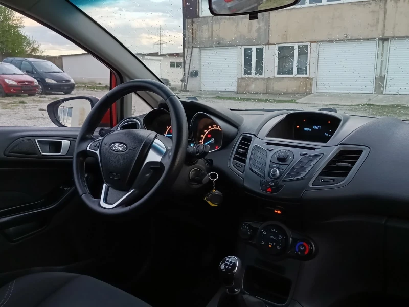 Ford Fiesta, снимка 15 - Автомобили и джипове - 48576886