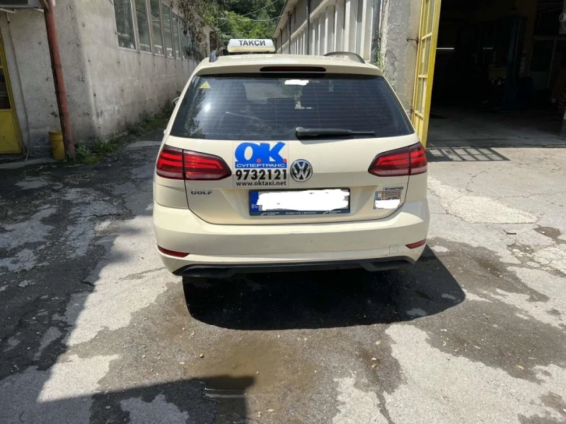 VW Golf, снимка 3 - Автомобили и джипове - 52344258