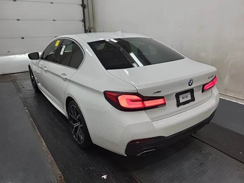 BMW 540 * 540i xDrive * CARFAX * ЦЕНА ДО БГ, снимка 2 - Автомобили и джипове - 53162596