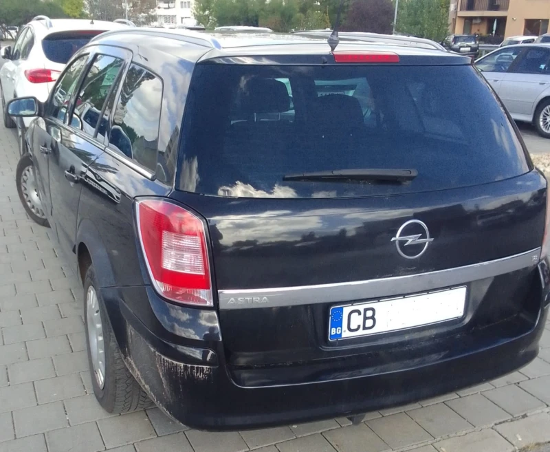 Opel Astra, снимка 4 - Автомобили и джипове - 53270443