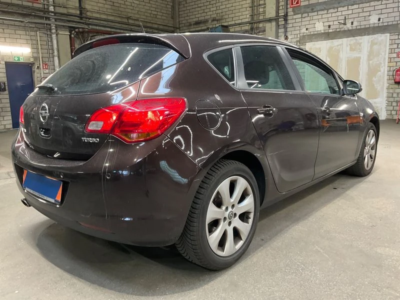 Opel Astra Astra 1.4 Turbo 150 Jahre Opel, снимка 2 - Автомобили и джипове - 55387556