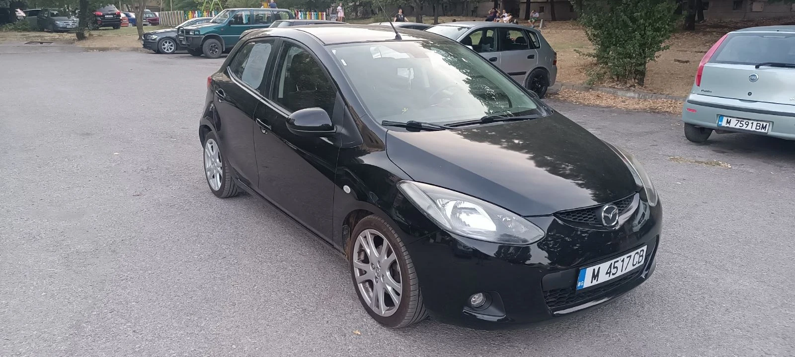 Mazda 2  - изображение 7