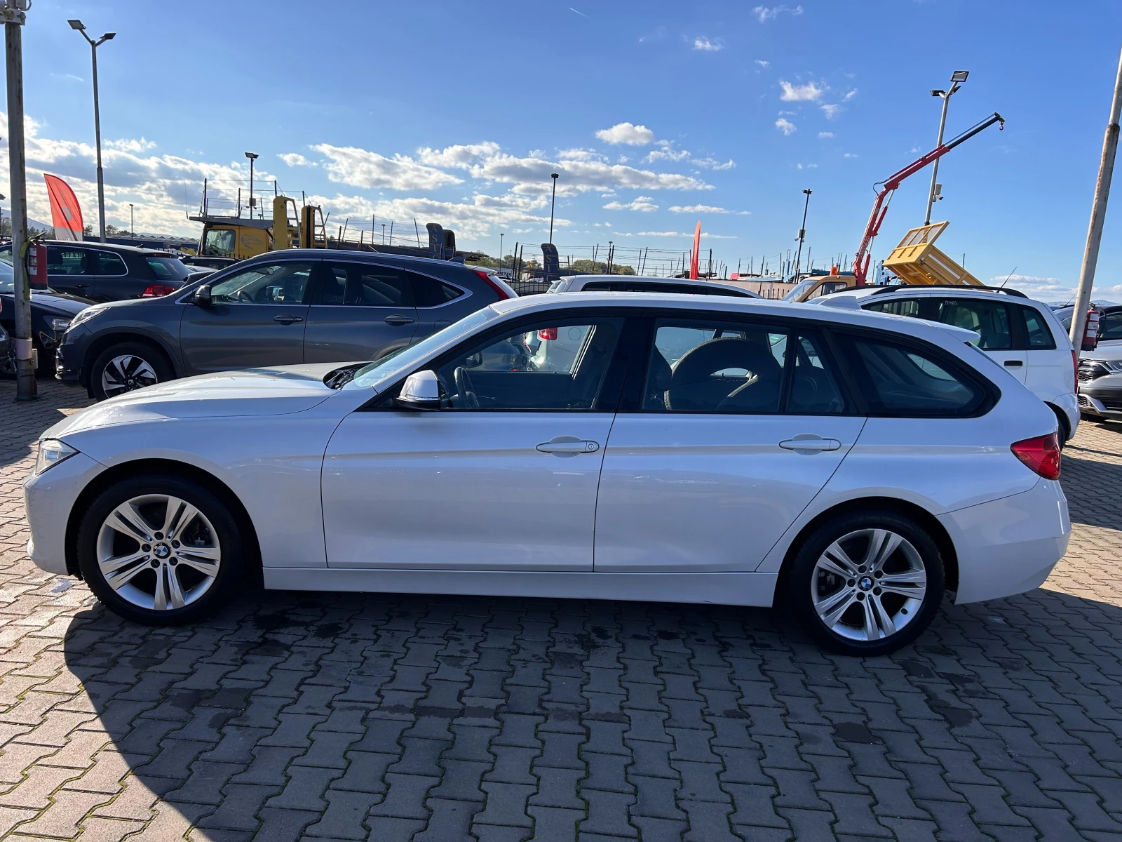 BMW 330 D xDRIVE AVTOMAT/KOJA ЛИЗИНГ - изображение 9