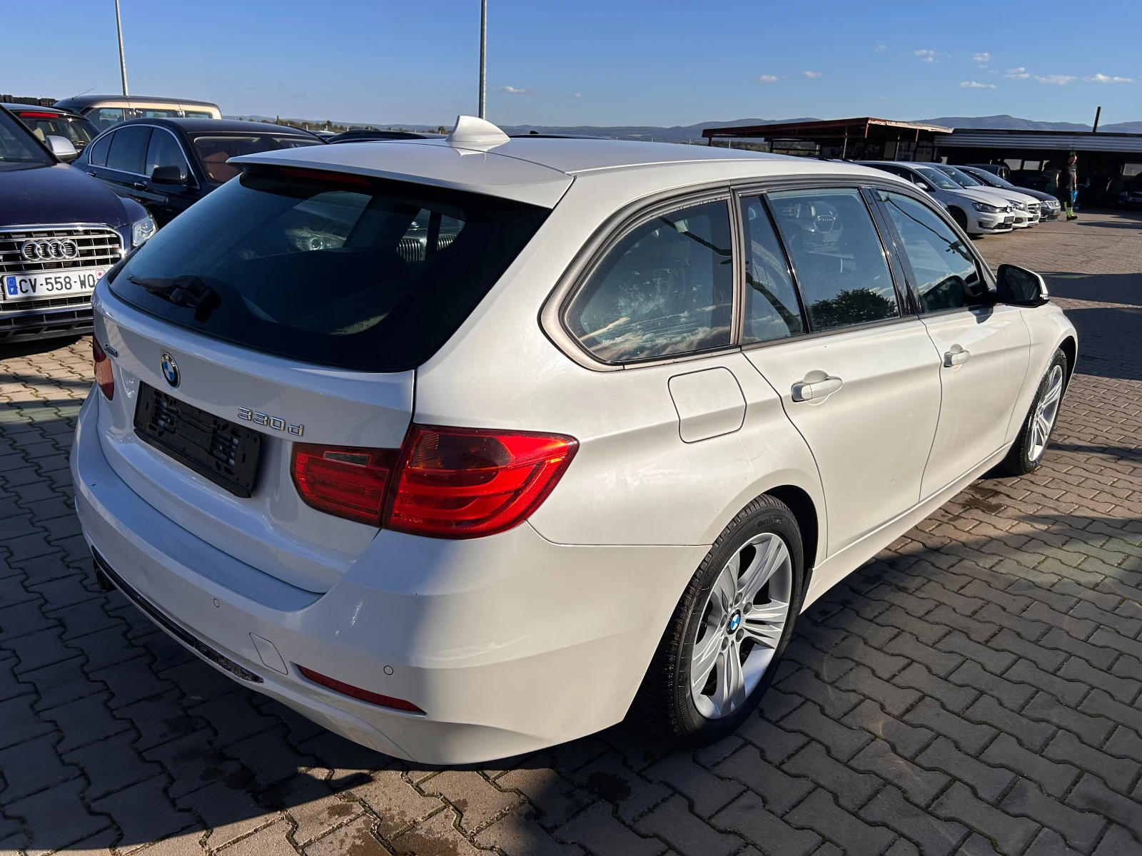 BMW 330 D xDRIVE AVTOMAT/KOJA ЛИЗИНГ - изображение 6