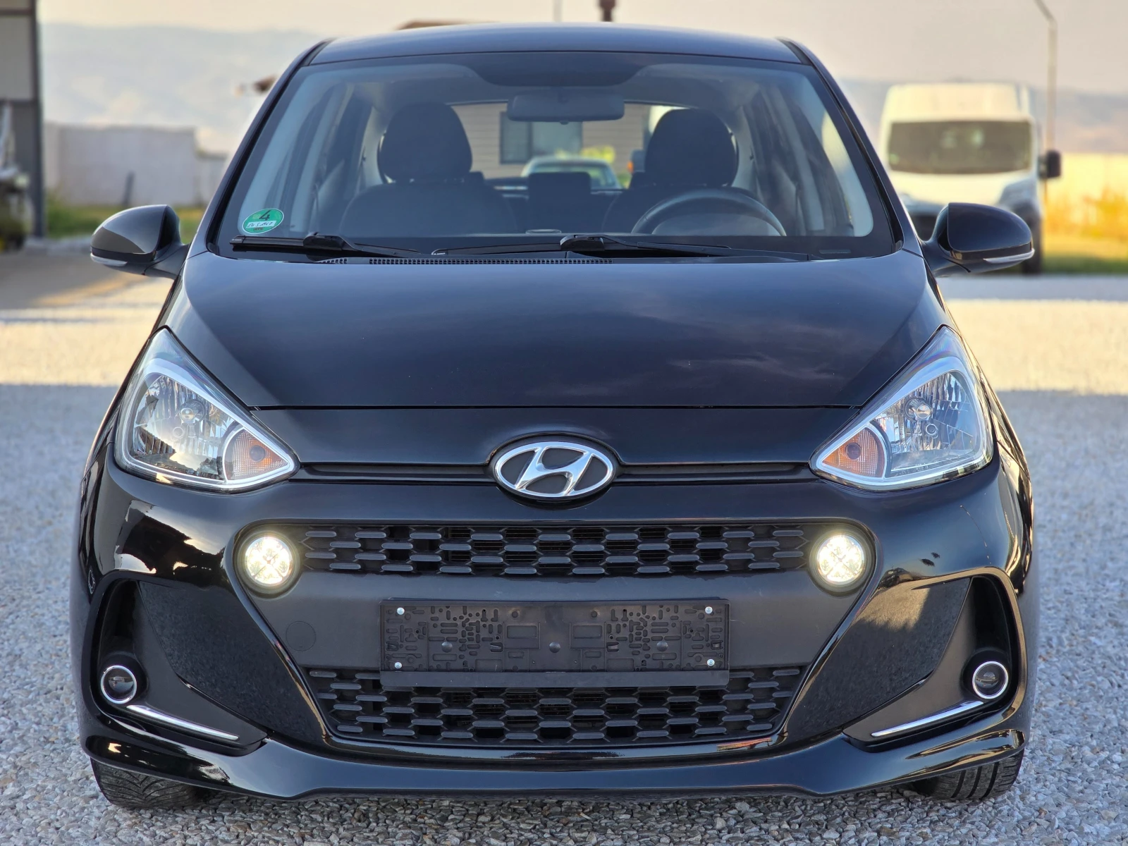 Hyundai I10 1.2i * Perfect*  - изображение 2