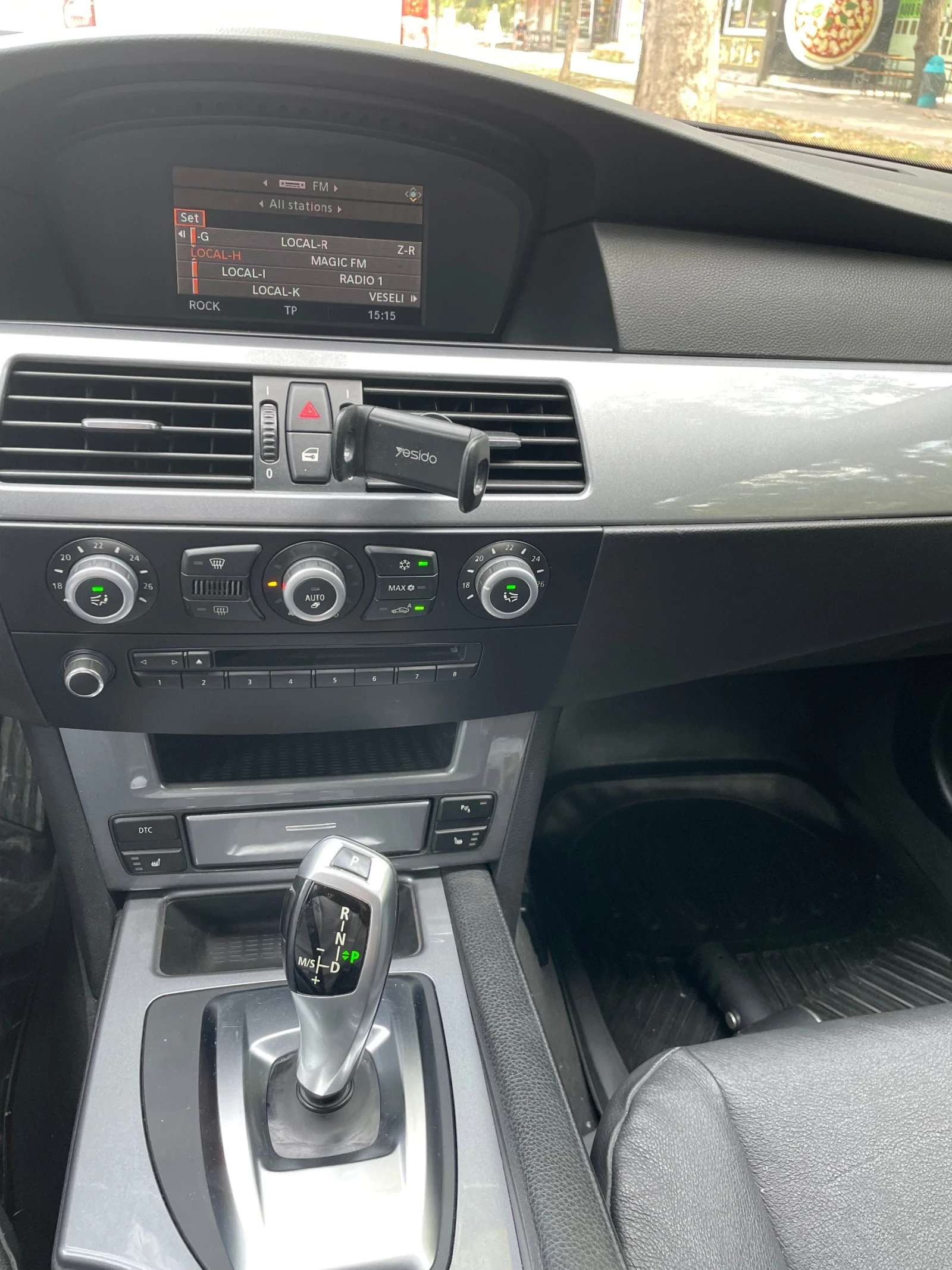 BMW 525 Е 60-facelift - изображение 8