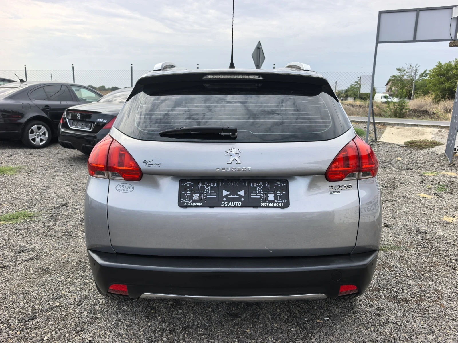 Peugeot 2008 1.6HDI - изображение 4