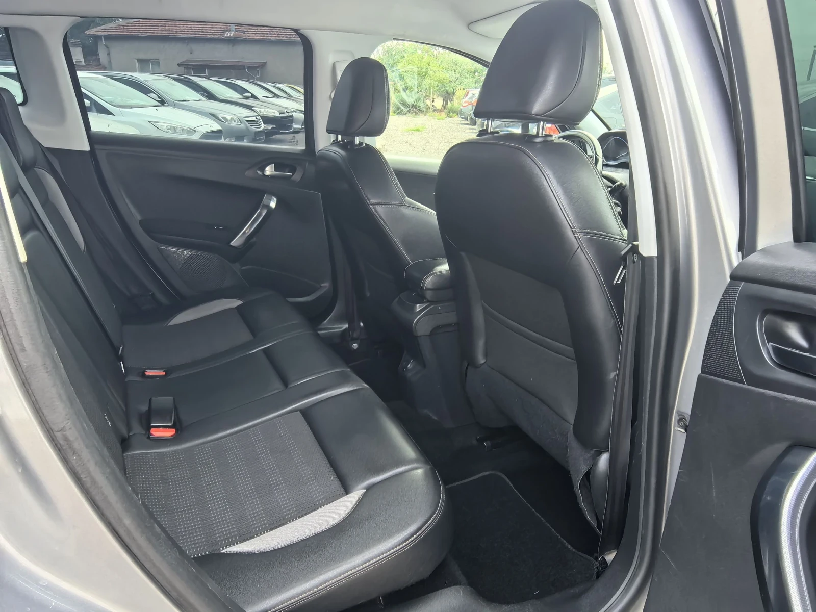 Peugeot 2008 1.6HDI | Mobile.bg   12