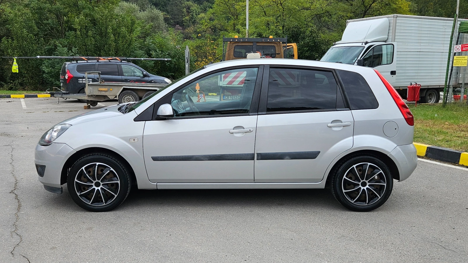 Ford Fiesta 1.4 Hdi KLIMA/Euro-4 - изображение 2