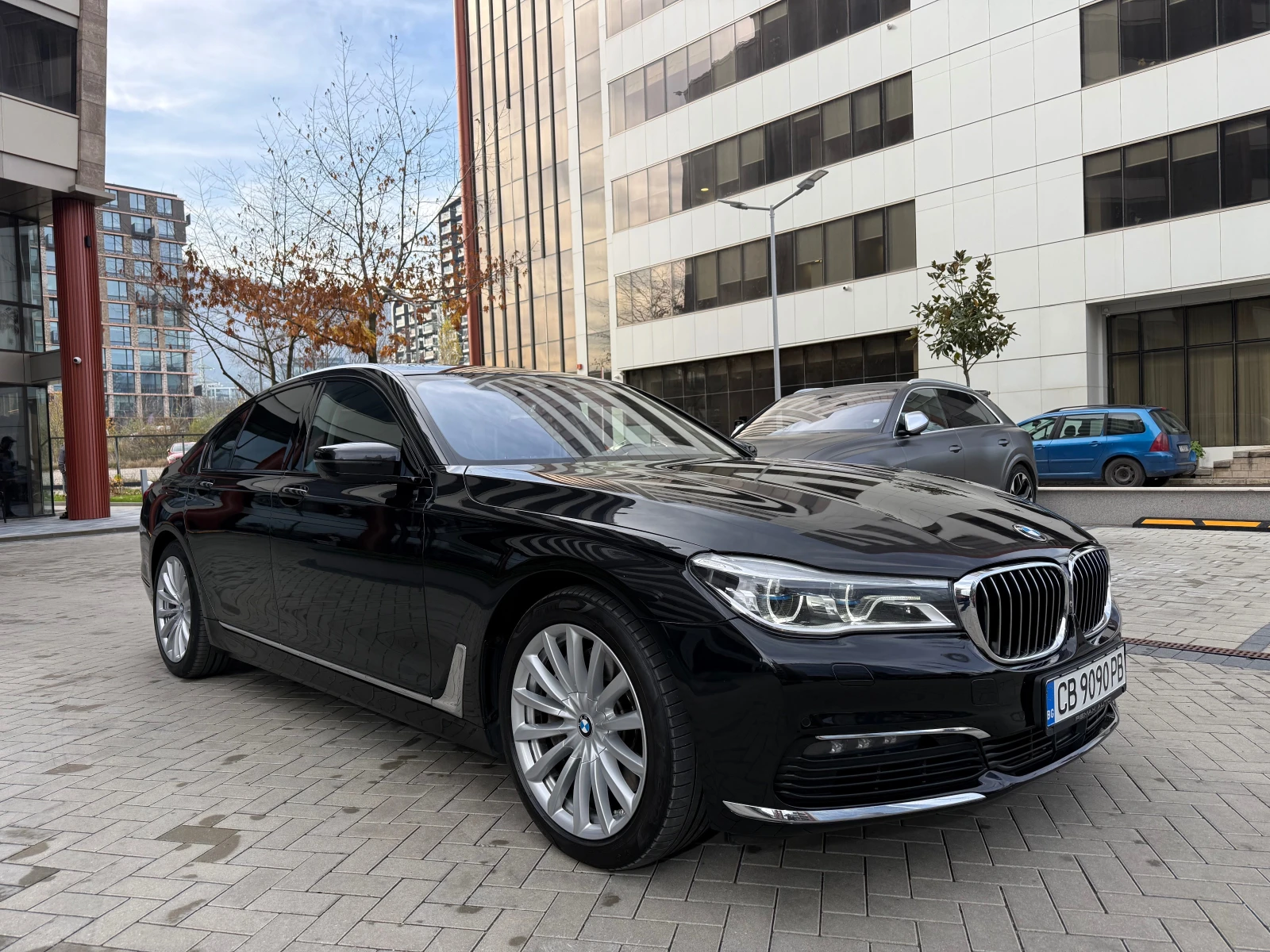 BMW 750 d xDrive - изображение 5
