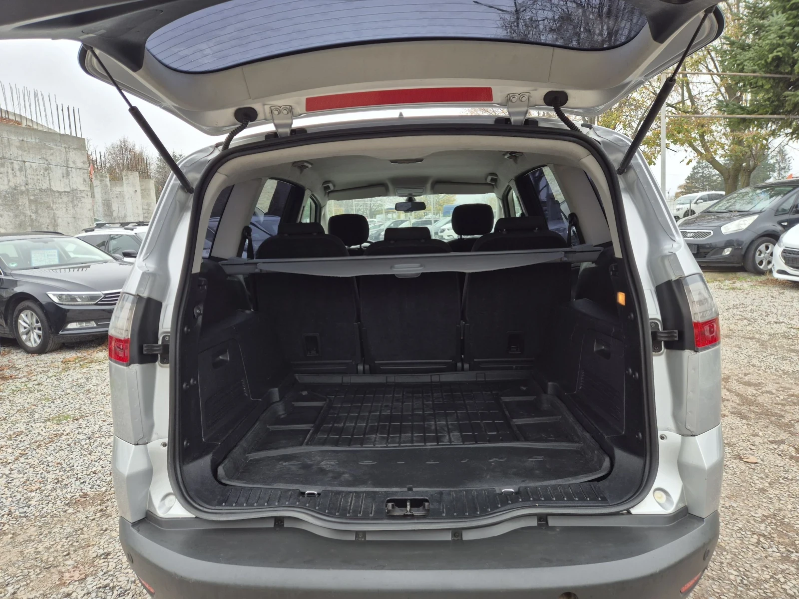 Ford C-max 2, 0tdci-avtomatik - изображение 6