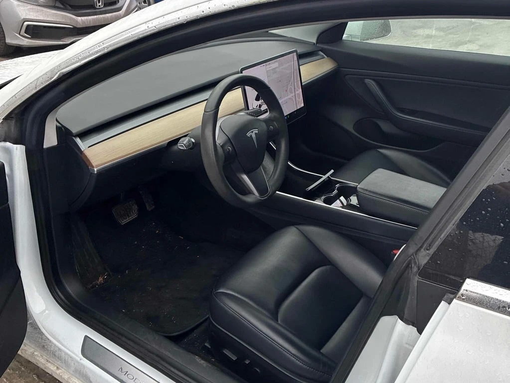 Tesla Model 3 * AWD * CARFAX *    | Mobile.bg   5