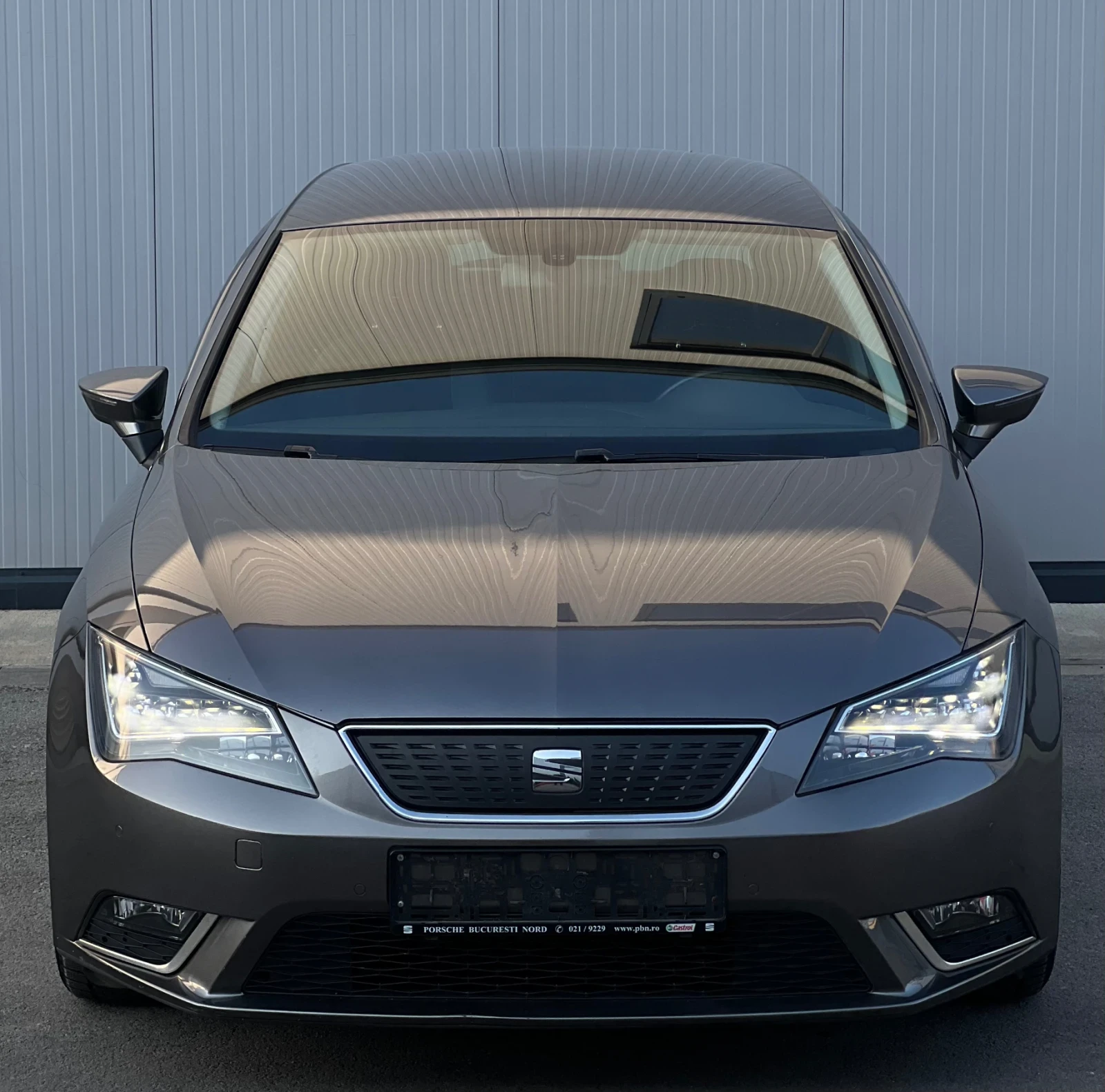 Seat Leon MATRIXX/1.6D/Алкантара/Navi/Кожа/Всички екстри!TOP - изображение 3