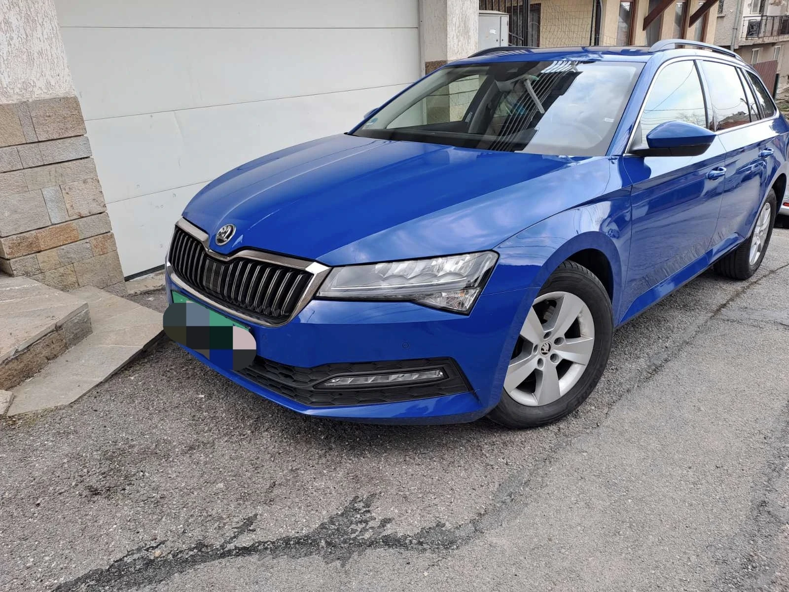 Skoda Superb Style plus 150 HP /AUTOMATIC/DSG/ CAM/LED/ NAVI, снимка 11 - Автомобили и джипове - 53773534