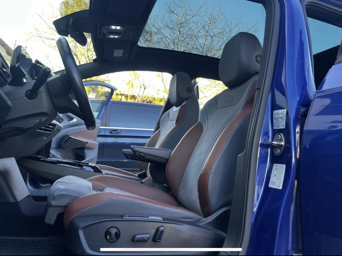 VW ID.4 1st MAX / 82kW / Термопомпа / ВСИЧКИ екстри, снимка 9 - Автомобили и джипове - 53780710