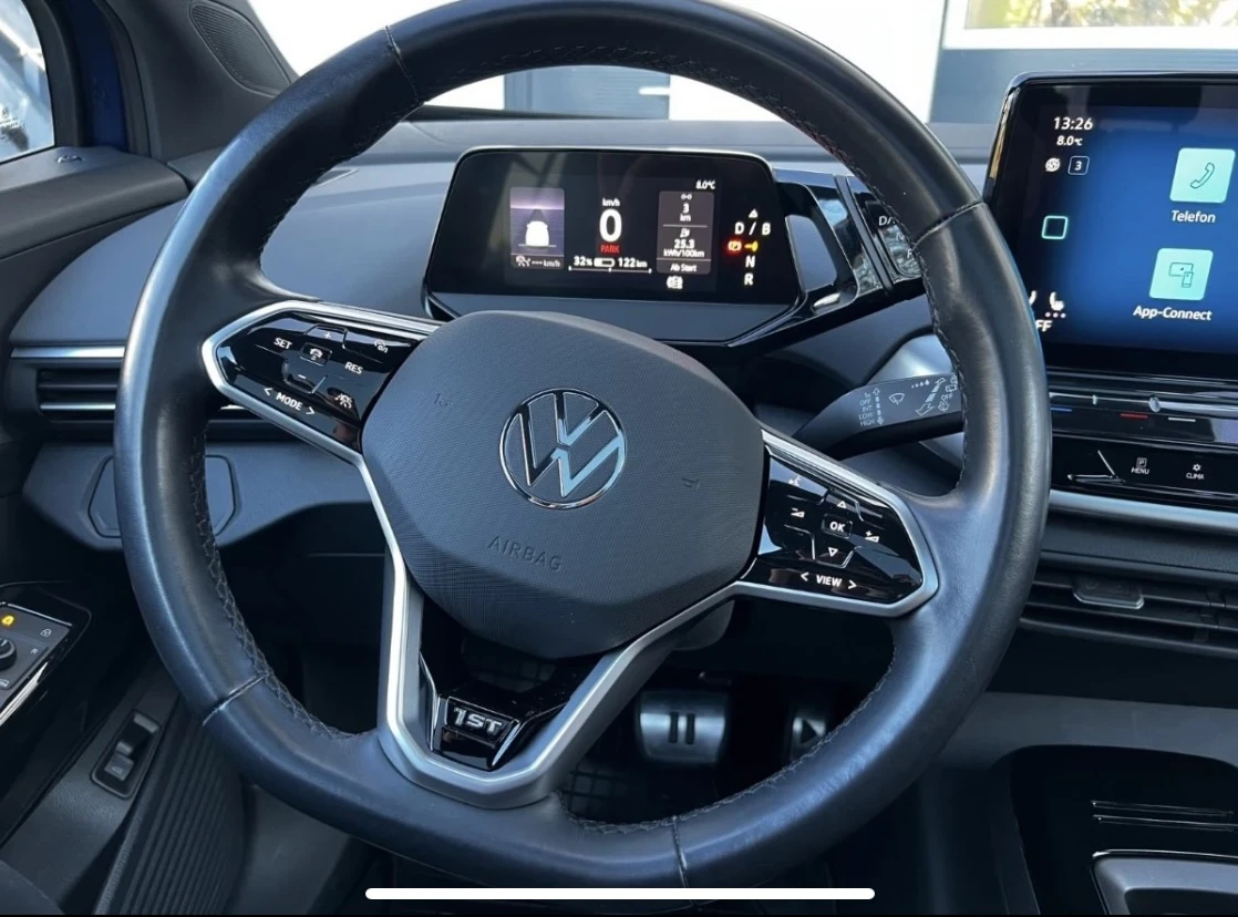 VW ID.4 1st MAX / 82kW / Термопомпа / ВСИЧКИ екстри, снимка 13 - Автомобили и джипове - 53780710