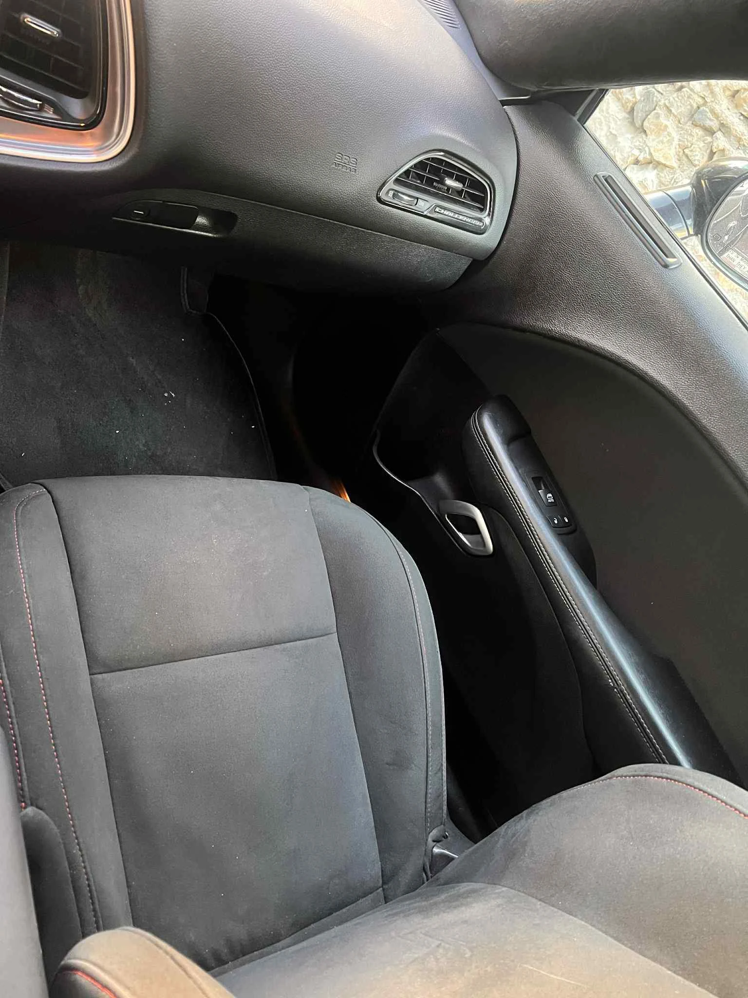 Dodge Challenger, снимка 12 - Автомобили и джипове - 54061660