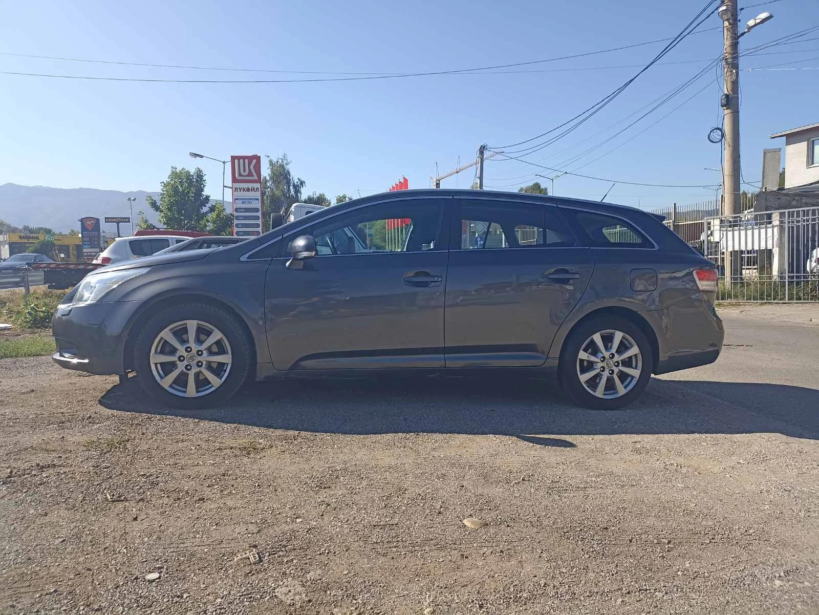 Toyota Avensis | Mobile.bg � ����������� 10