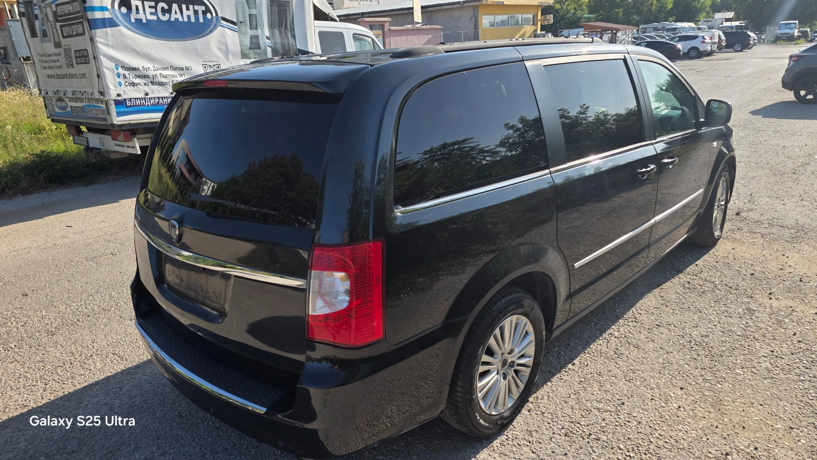Lancia Voyager 2.8d, снимка 10 - Автомобили и джипове - 55426097