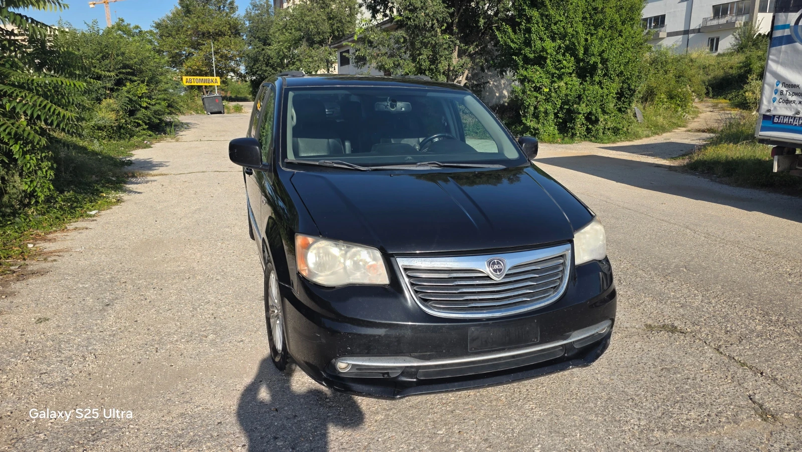 Lancia Voyager 2.8d, снимка 3 - Автомобили и джипове - 55426097