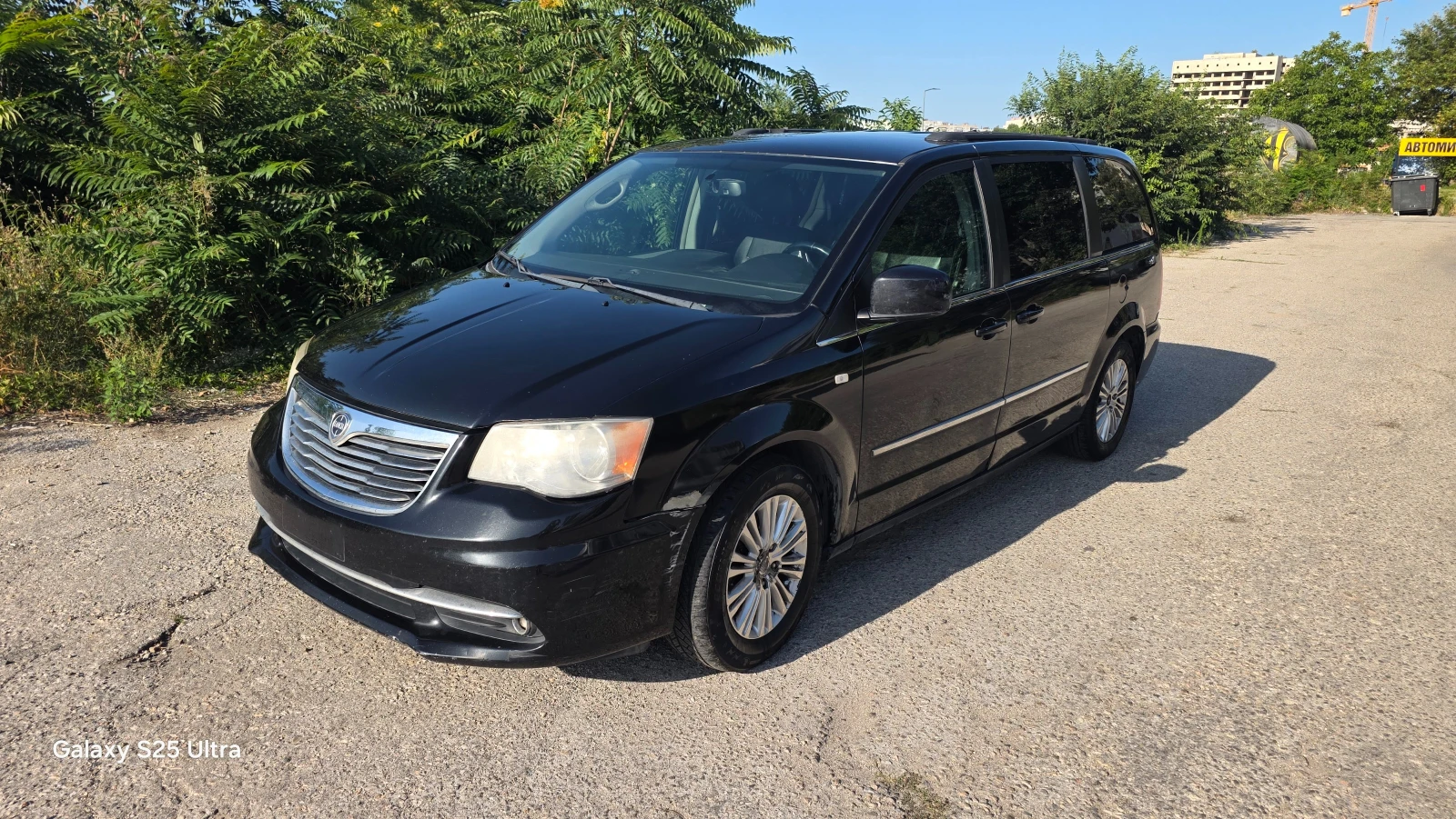 Lancia Voyager 2.8d, снимка 17 - Автомобили и джипове - 55426097