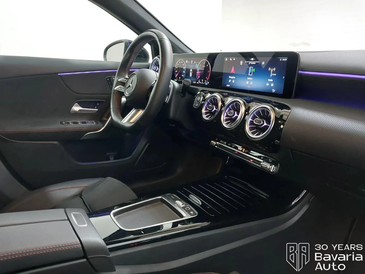 Mercedes-Benz A 200 d 8G-DCT AMG Line, снимка 7 - Автомобили и джипове - 55934348