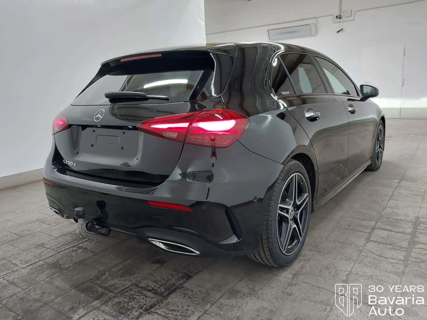 Mercedes-Benz A 200 d 8G-DCT AMG Line, снимка 3 - Автомобили и джипове - 55934348