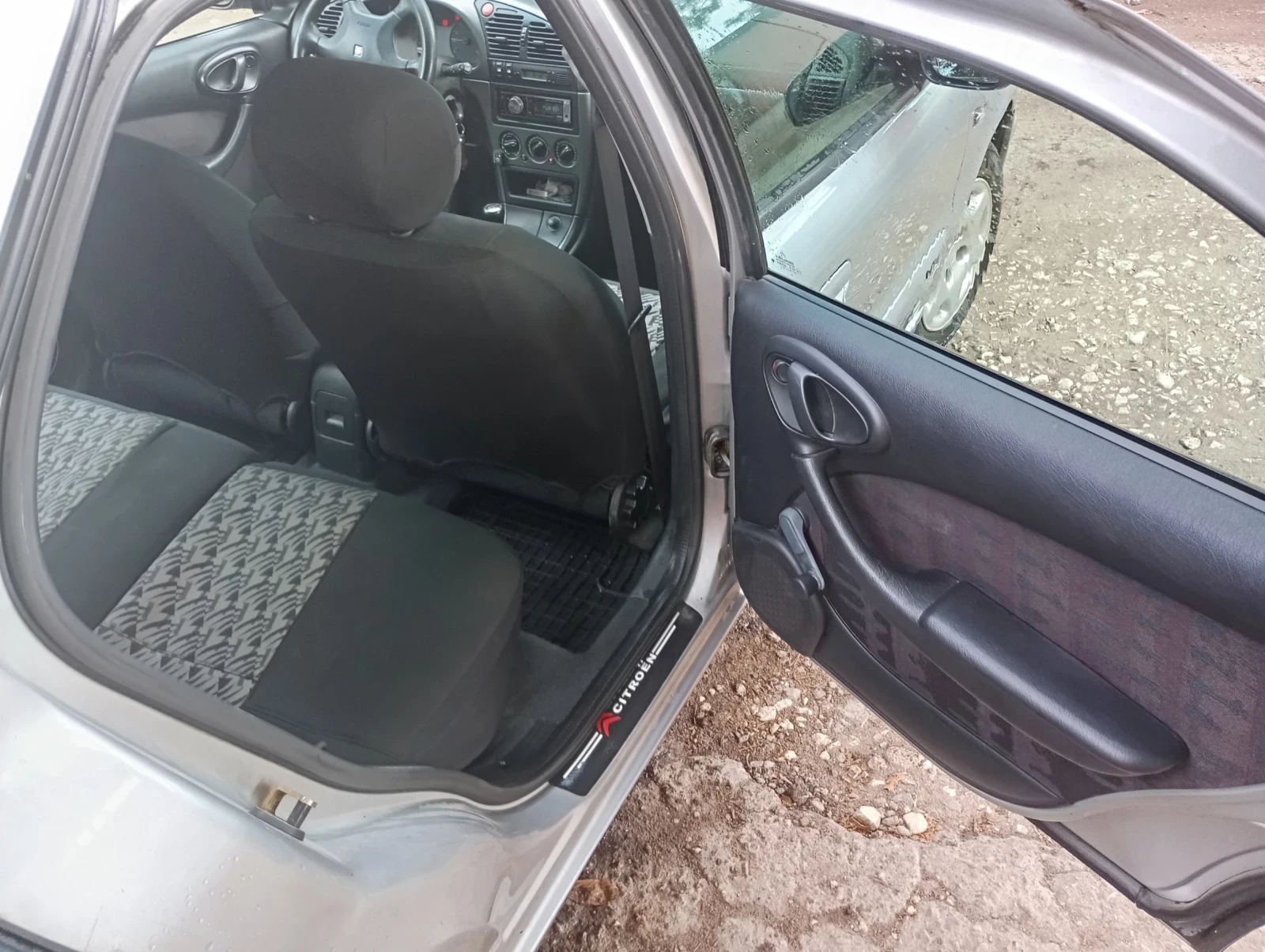 Citroen Xsara 1, 4 бензин 75 коня, снимка 8 - Автомобили и джипове - 55936118