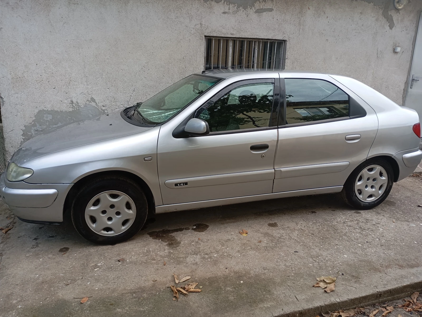 Citroen Xsara 1, 4 бензин 75 коня, снимка 3 - Автомобили и джипове - 55936118