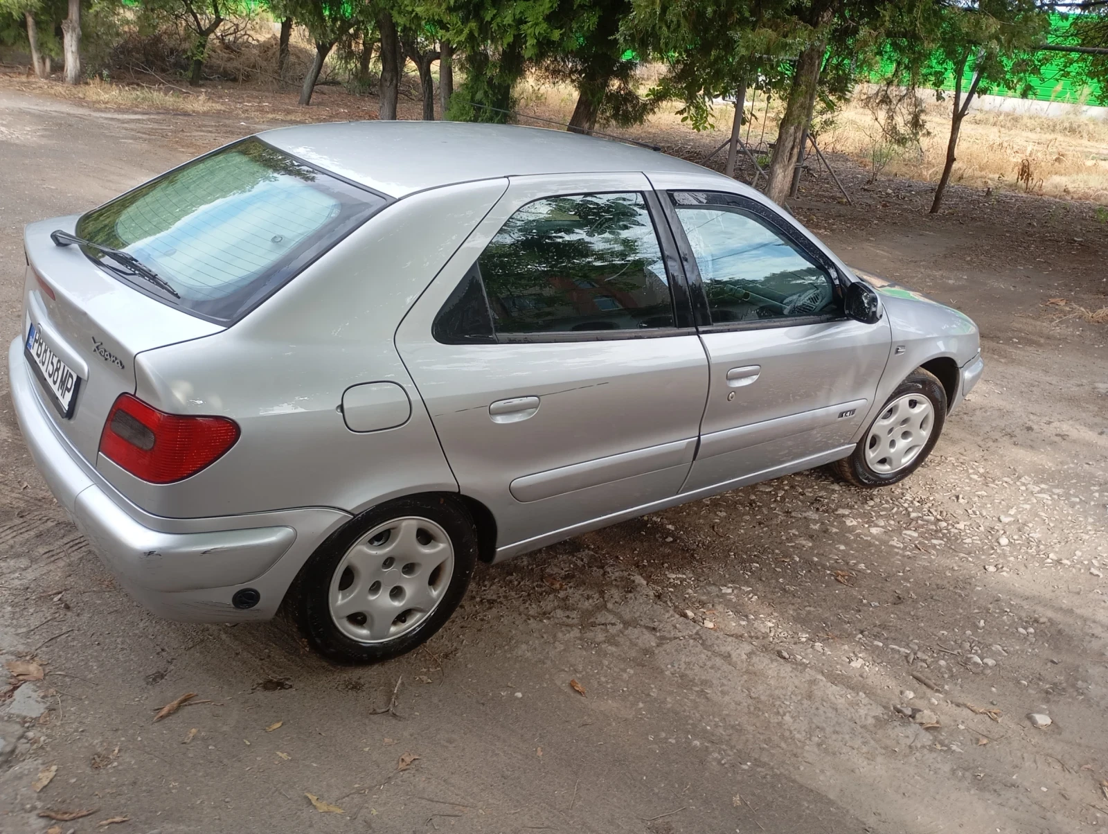 Citroen Xsara 1, 4 бензин 75 коня, снимка 4 - Автомобили и джипове - 55936118