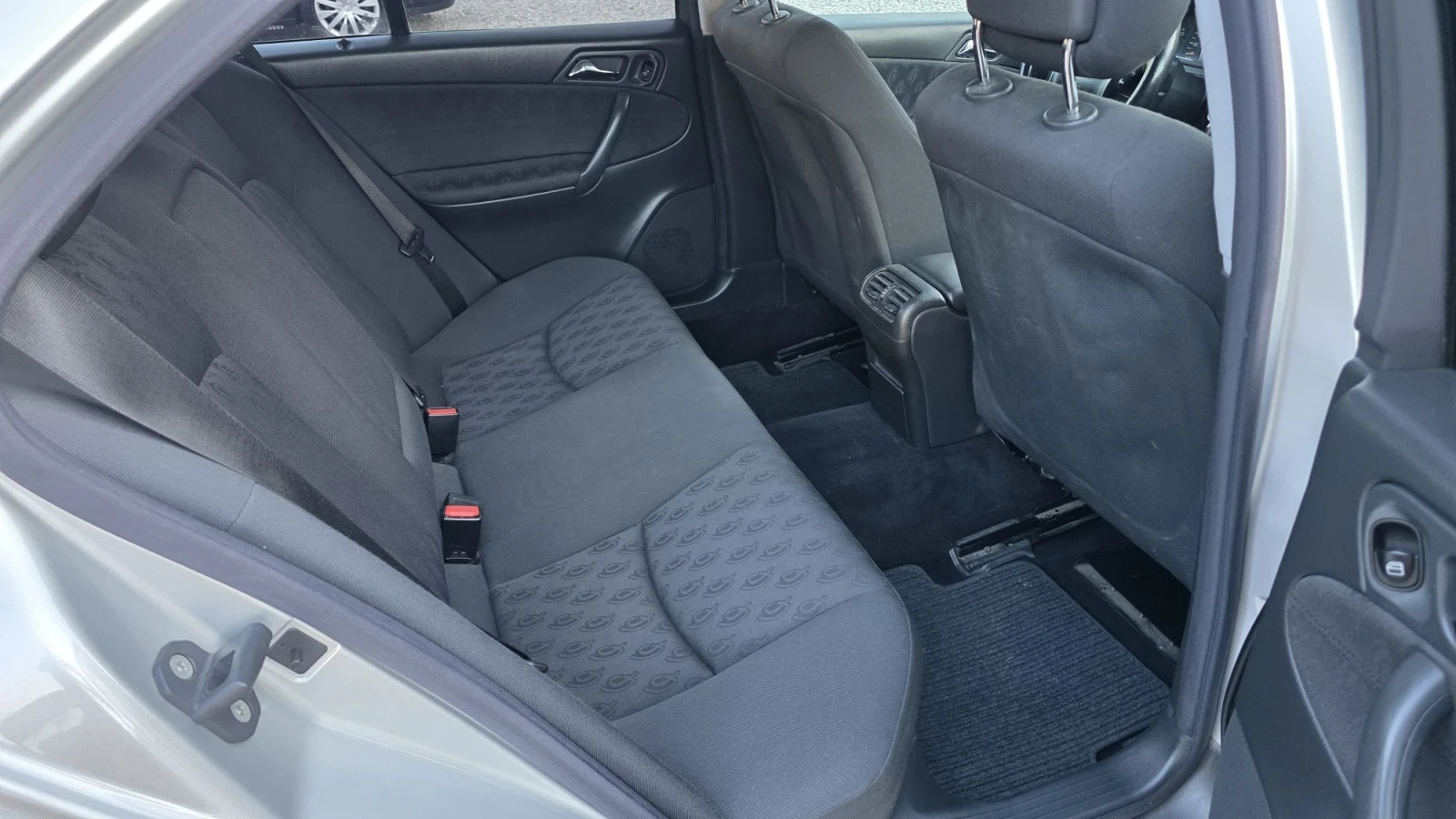 Mercedes-Benz C 220 | Mobile.bg � ����������� 14
