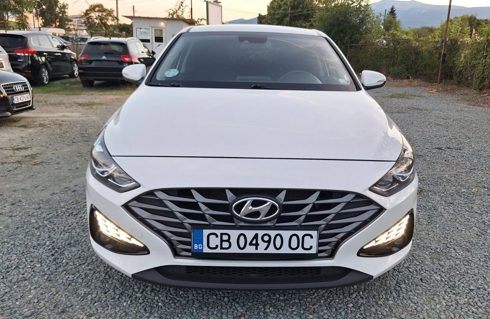 Hyundai I30 1.6 подгрев-камера-парктроник., снимка 5 - Автомобили и джипове - 56088046