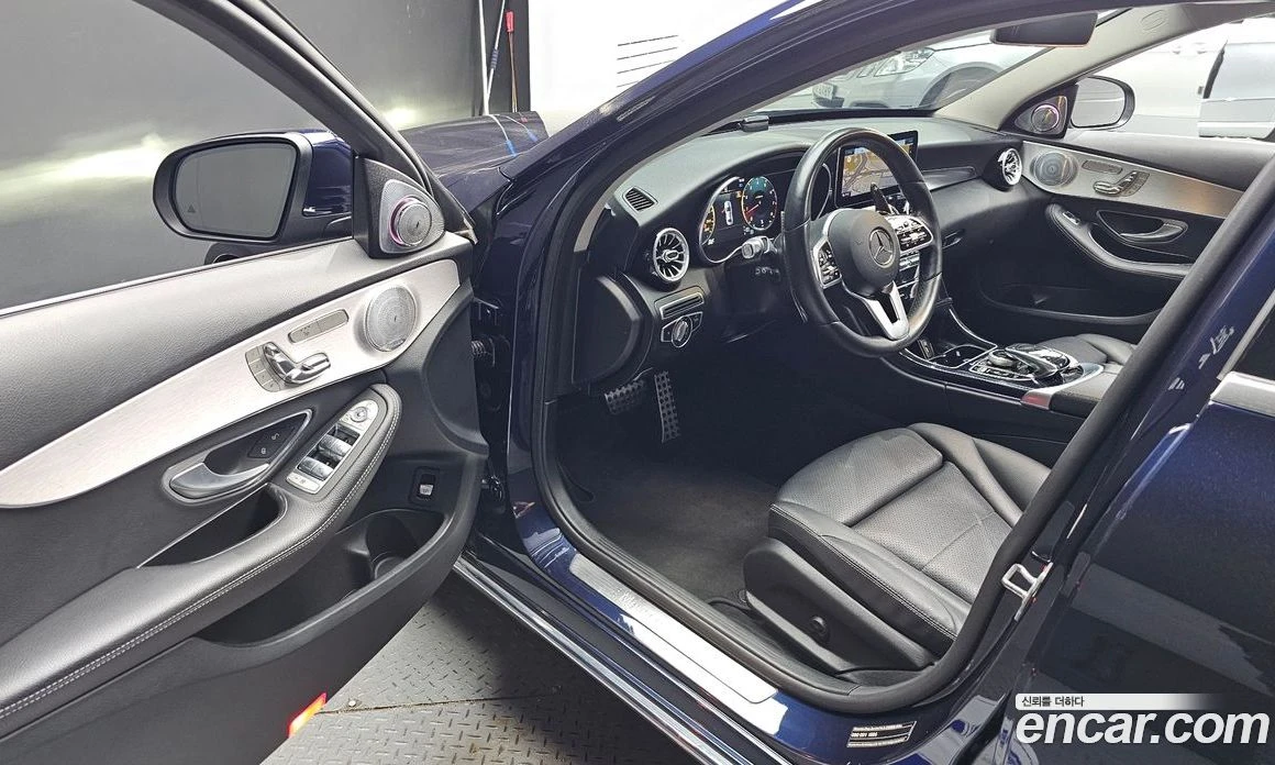 Mercedes-Benz C 200 C200 Avantgarde, снимка 13 - Автомобили и джипове - 56122454