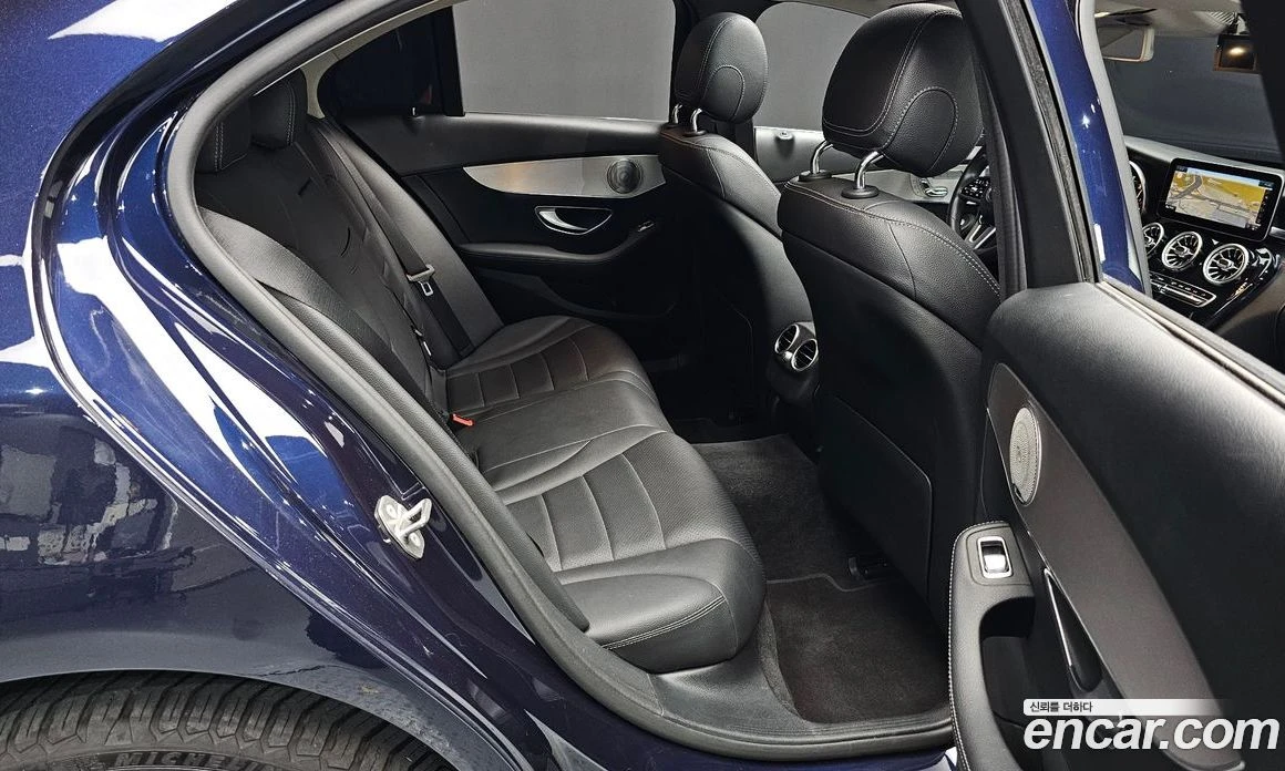 Mercedes-Benz C 200 C200 Avantgarde, снимка 17 - Автомобили и джипове - 56122454