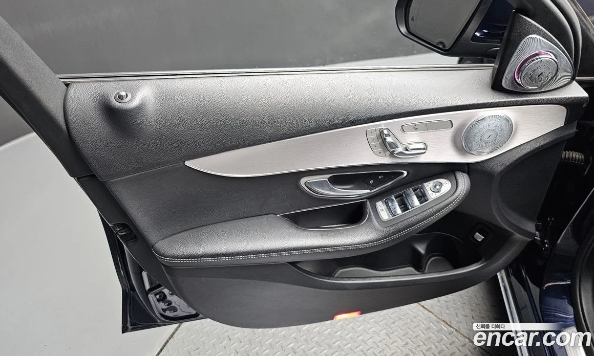 Mercedes-Benz C 200 C200 Avantgarde, снимка 14 - Автомобили и джипове - 56122454