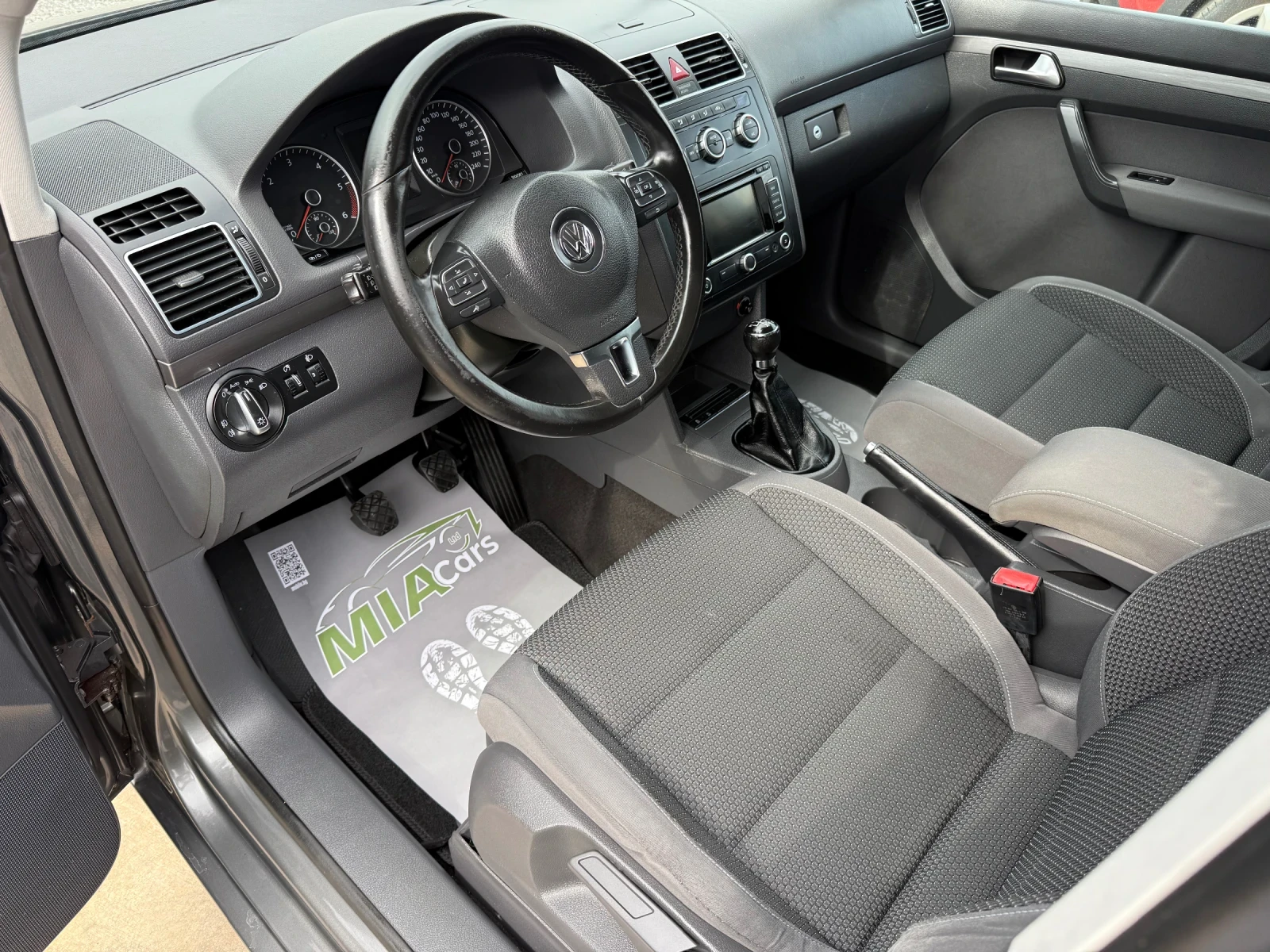 VW Touran 1.6TDI* 105h.p* 4+ 1* ��� ����* ��� �����* ���.��� | Mobile.bg � ����������� 9