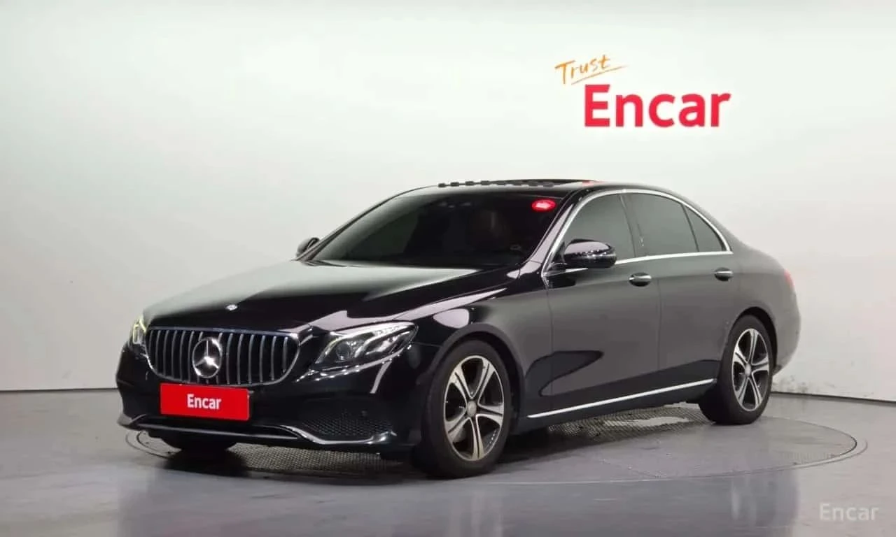 Mercedes-Benz E 220