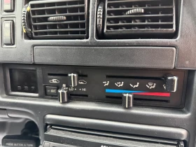 Toyota 4runner  2.4TD ИТАЛИЯ/КЛИМАТИК/РЕГИСТРИРАНА/ОБСЛУЖЕНА, снимка 13