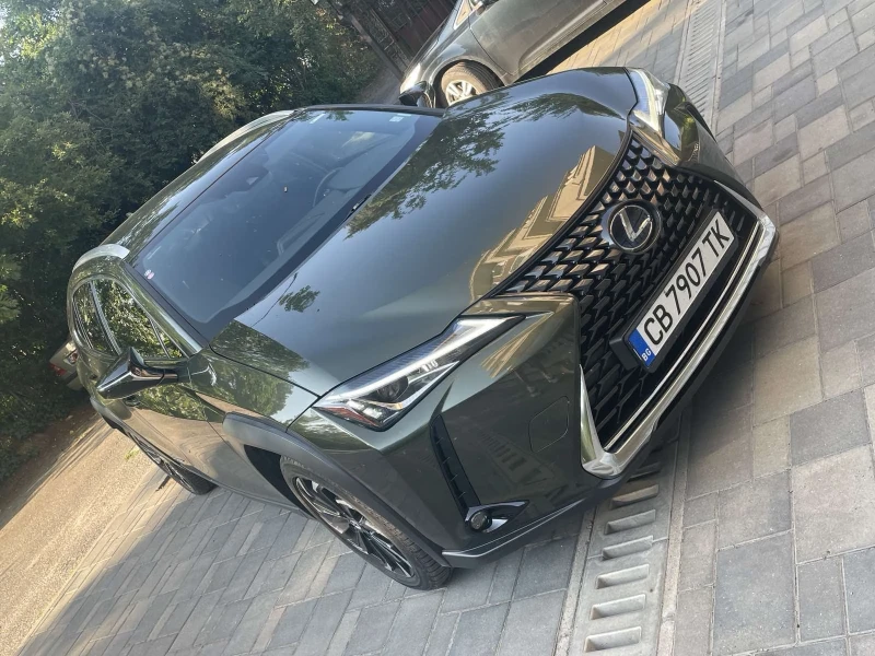 Lexus UX 250h* 100 000km* ГАРАНЦИЯ* , снимка 2 - Автомобили и джипове - 48228639