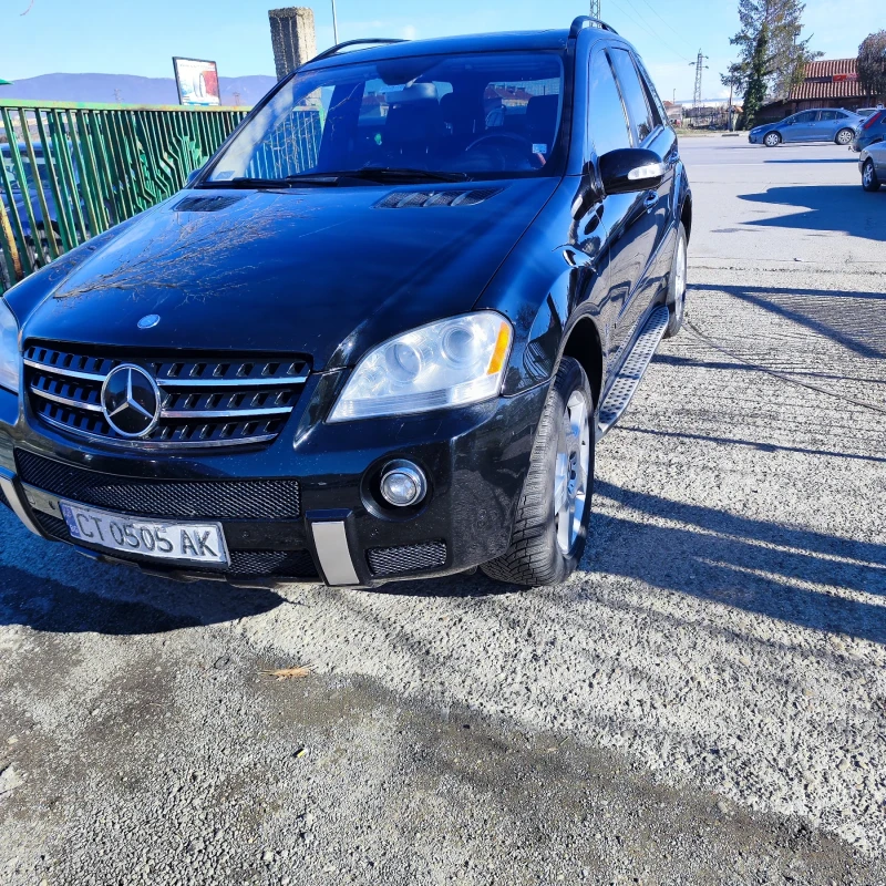 Mercedes-Benz ML 500 W164, снимка 1 - Автомобили и джипове - 48315179