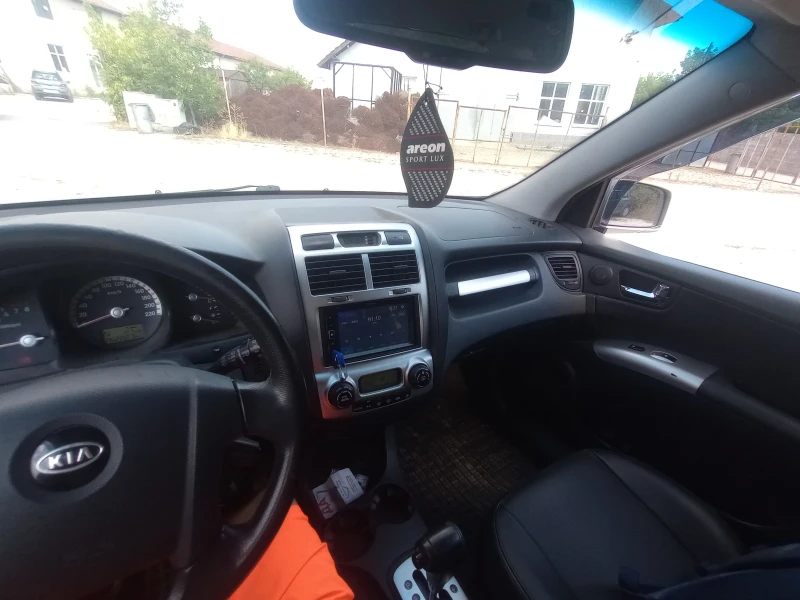 Kia Sportage 2.7 Бензин/газ, снимка 8 - Автомобили и джипове - 51360799