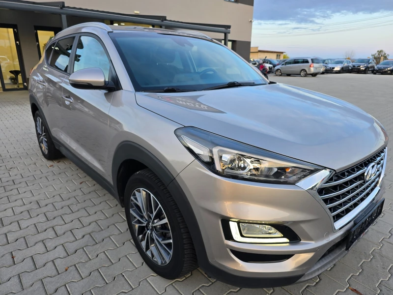 Hyundai Tucson 1.6D, 136к.с., 4х4, Автомат, Камера, Нави!, снимка 2 - Автомобили и джипове - 52163842