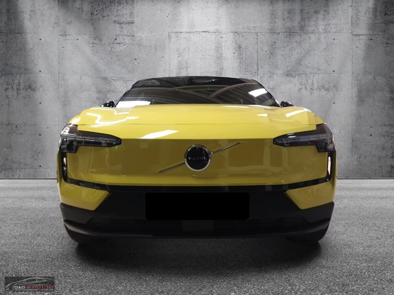 Volvo EX30 PLUS/EXTENDED-RANGE/272HP/KLESS/L.ASS/ACC/360/971f, снимка 2 - Автомобили и джипове - 52719999