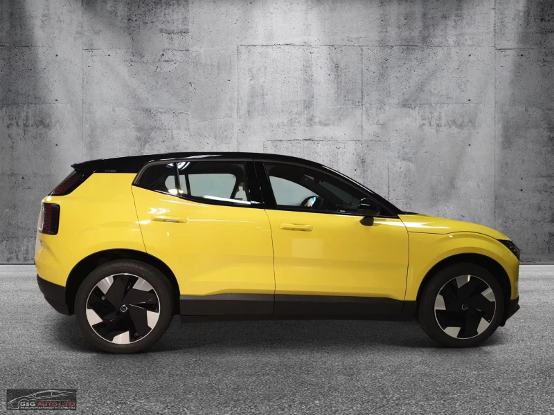 Volvo EX30 PLUS/EXTENDED-RANGE/272HP/KLESS/L.ASS/ACC/360/971f, снимка 8 - Автомобили и джипове - 52719999