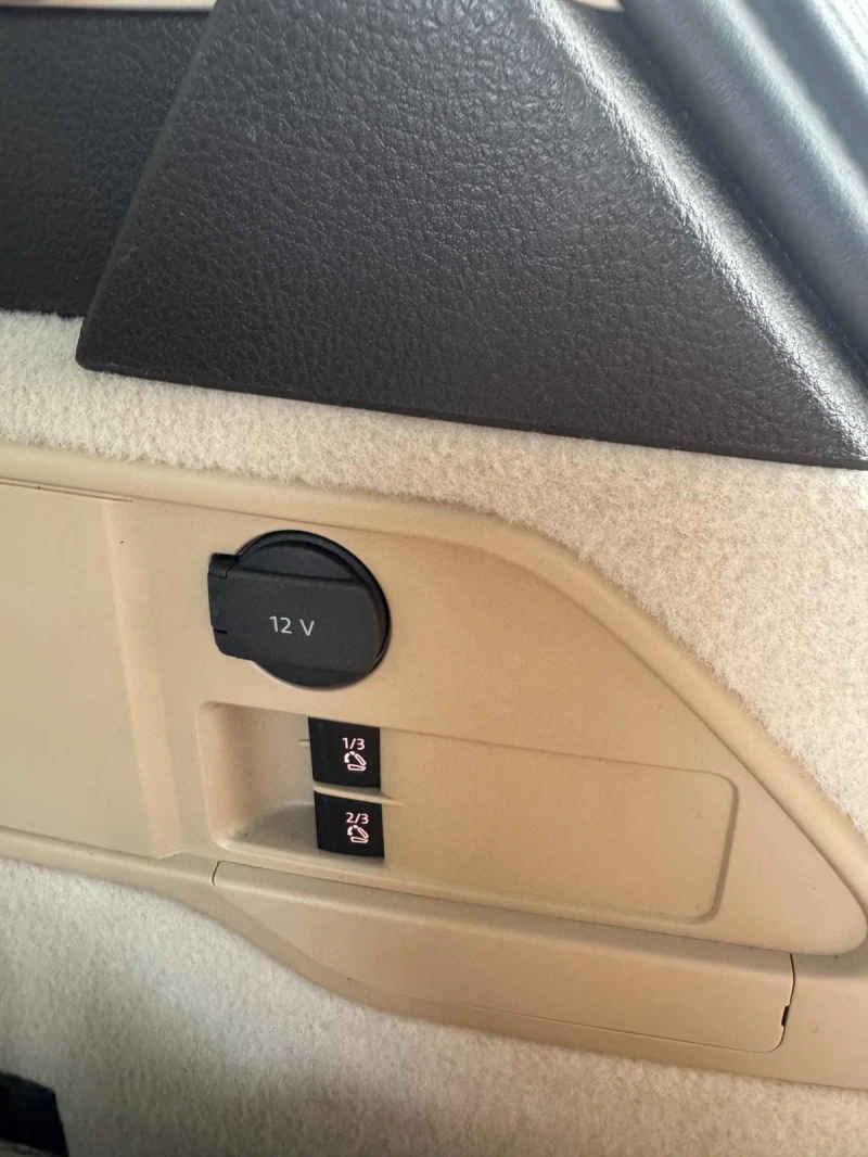 VW Touareg, снимка 13 - Автомобили и джипове - 52831734