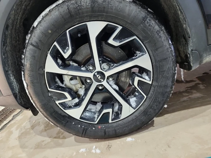 Kia Sportage * EX * CARFAX * ЦЕНА ДО БЪЛГАРИЯ, снимка 5 - Автомобили и джипове - 53056851